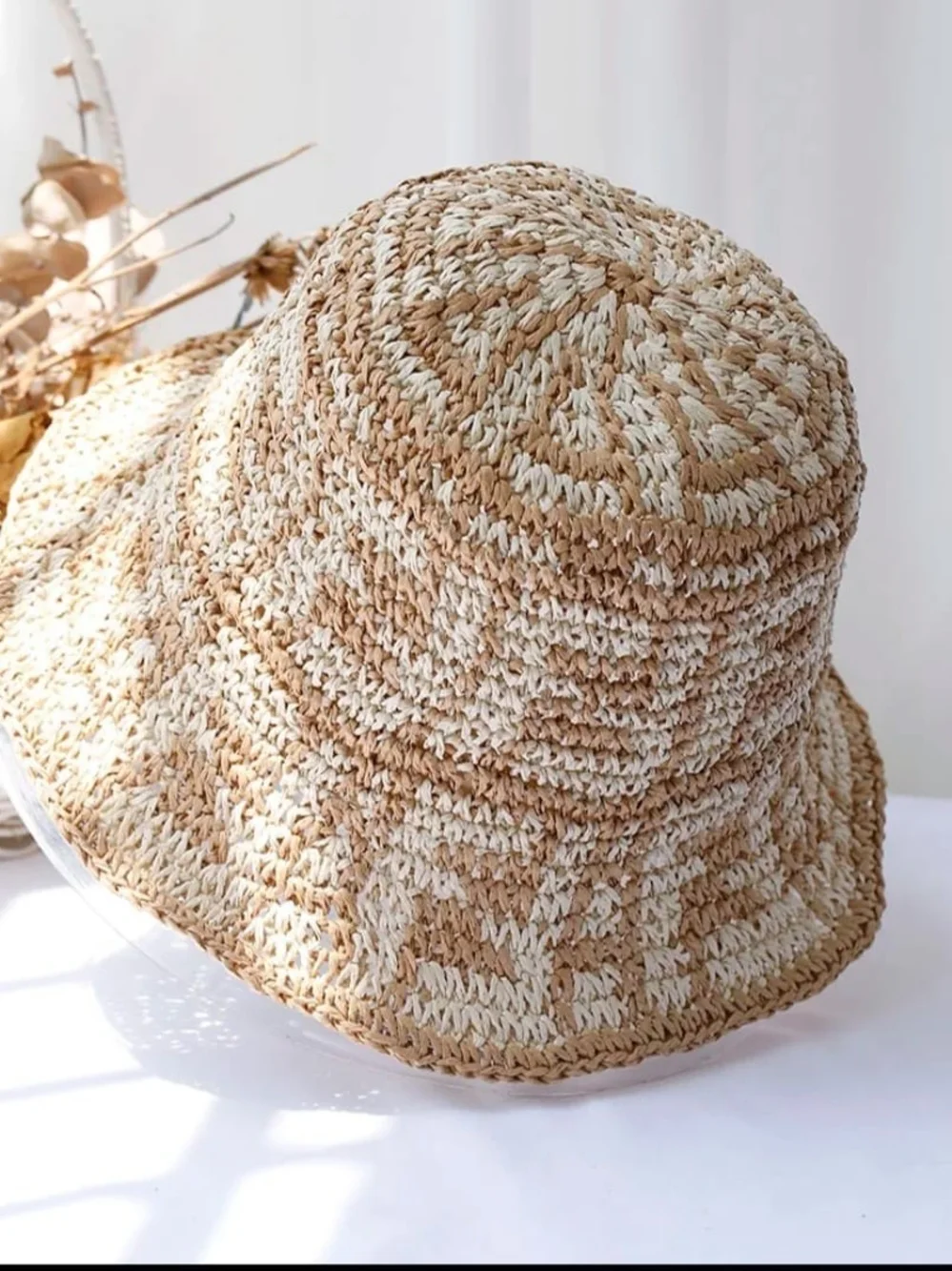 Neutral Two-Tone Crochet Bucket Hat - Straw Beige